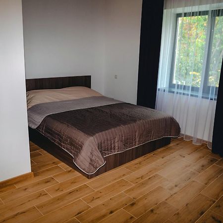 Four Rooms Apartments Τσερκάσι Εξωτερικό φωτογραφία