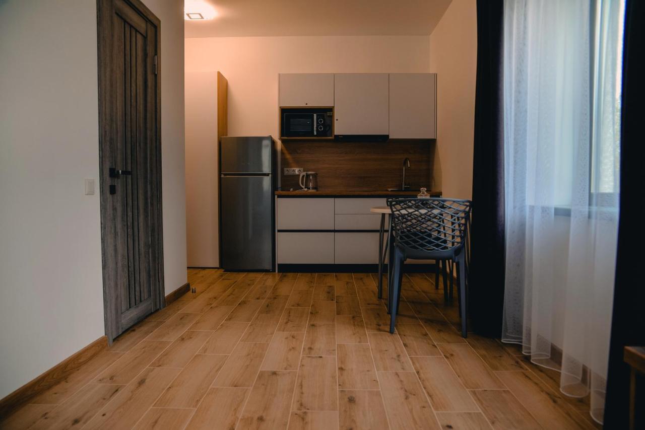 Four Rooms Apartments Τσερκάσι Εξωτερικό φωτογραφία